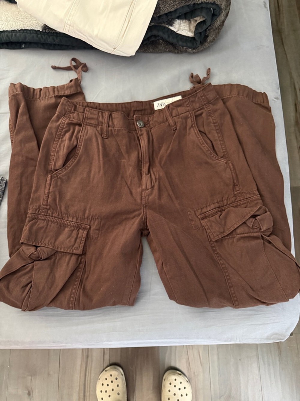 Zara Brown Straight-Leg Cargo Pants